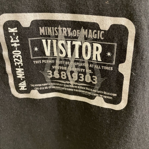 Harry Potter t-shirts  9 3/4 and Ministry of magic - Picture 3 of 9